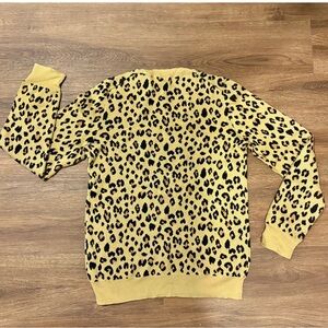 Crewcuts Kids NWT Yellow and Black Animal Print Sweater.  Girls Extra Large.